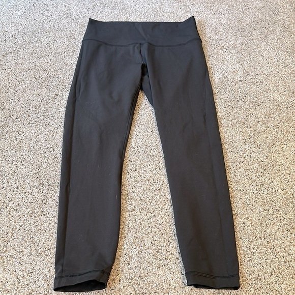 lululemon athletica Pants - Lululemon Wunder Under 25” Inseam Black Leggings, Size 10, Like New